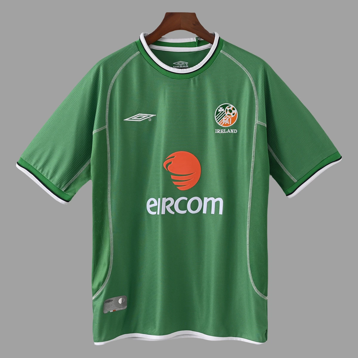 2002 Ireland Home Retro Soccer Jersey
