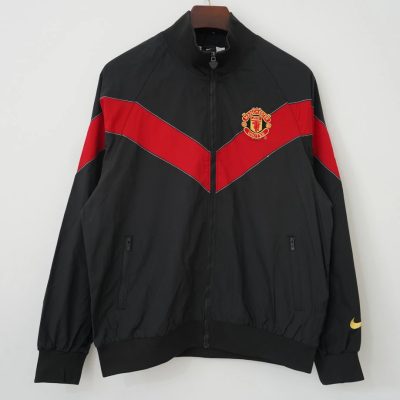 06/07 Manchester United Black Red Retro Windbreaker
