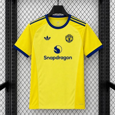26/27 Manchester United Goalkeeper Yellow Soccer Jersey
