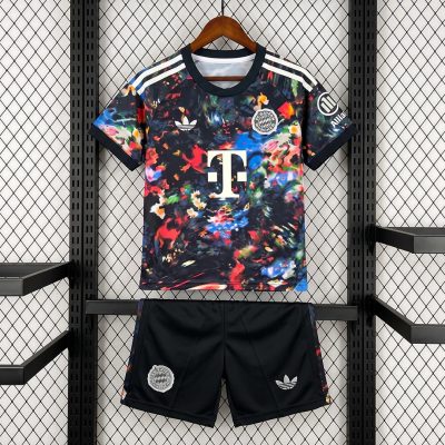 26/27 Bayern Munich Oktoberfest Version Kids Soccer Jersey