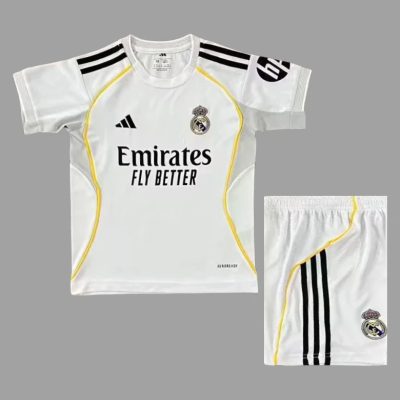 25/26 Real Madrid Home Kids Soccer Jersey Size 16-28