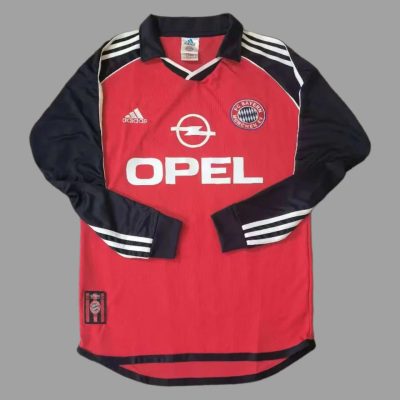 01/02 Bayern Munich Home Long Sleeve Retro Soccer Jersey