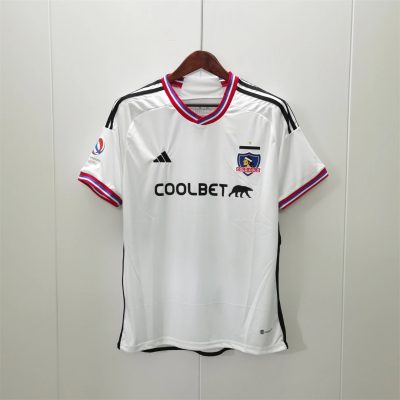 23-24 Colo-Colo home